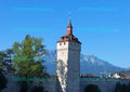 Luzern Museggmauer – Mittelalterlicher Turm mit Pilatus | Digitales Foto